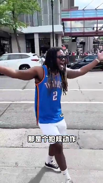 數(shù)據(jù)很炸+帶隊(duì)總決賽！但亞歷山大似乎非常不受美國球迷待見啊